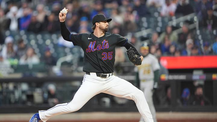 Apr 10, 2026; New York City, New York, USA;  New York Mets pitcher Clay Holmes (35) delivers a pitch against the Athletics during the first inning at Citi Field. Mandatory Credit: Gregory Fisher-Imagn Images