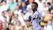 Vini foi alvo de gritos de "macaco" no Mestalla