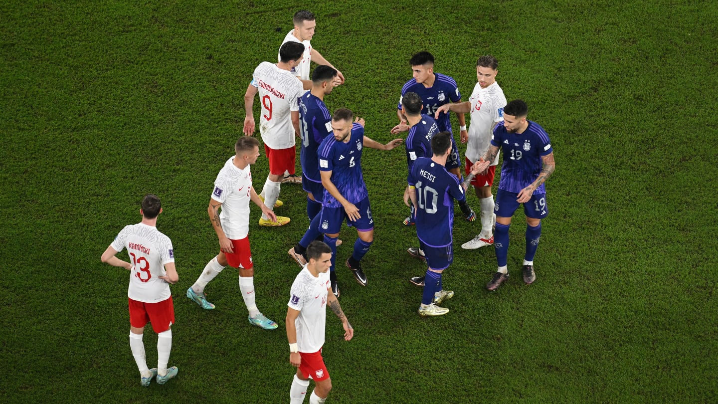 Argentinien als Gruppensieger weiter - Polen "mogelt" sich ins Achtelfinale