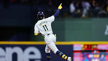 Wild Card Series - New York Mets v Milwaukee Brewers - Game 2