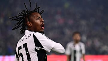 TOPSHOT-FBL-EUR-C1-JUVENTUS-PSV EINDHOVEN