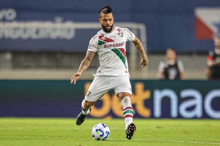 Otávio, volante do Fluminense