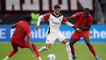 In der "Wahren Tabelle" würde die Eintracht vor den Bayern stehen
