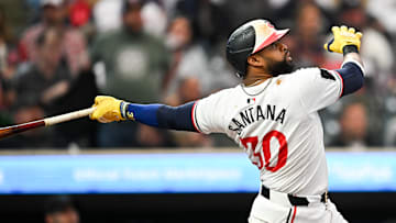 Miami Marlins v Minnesota Twins