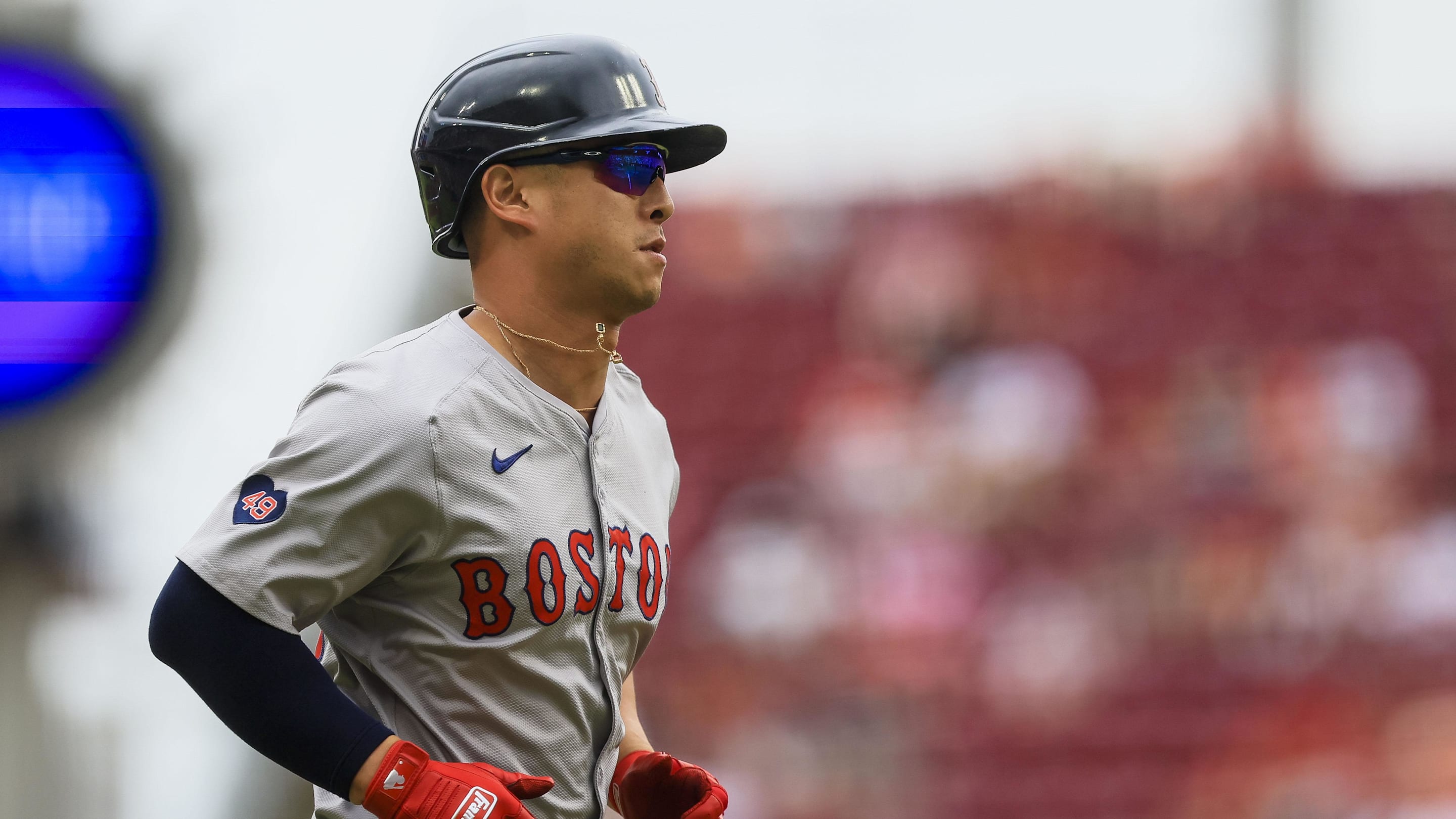 Red Sox Fan Favorite Addresses Fans After $6.25M Mariners Deal