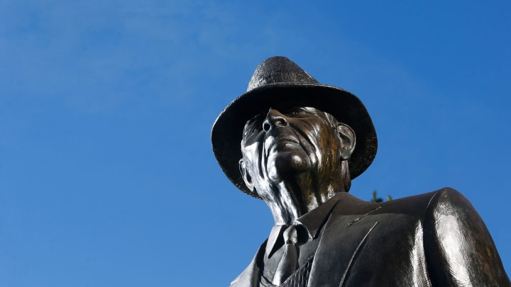 The Bear Bryant statue on the Walk of Champions outside Bryant-Denny Stadium is seen Thursday, Jan. 25, 2018. [Staff Photo/Gary Cosby Jr.]

Bear Bryant Statue