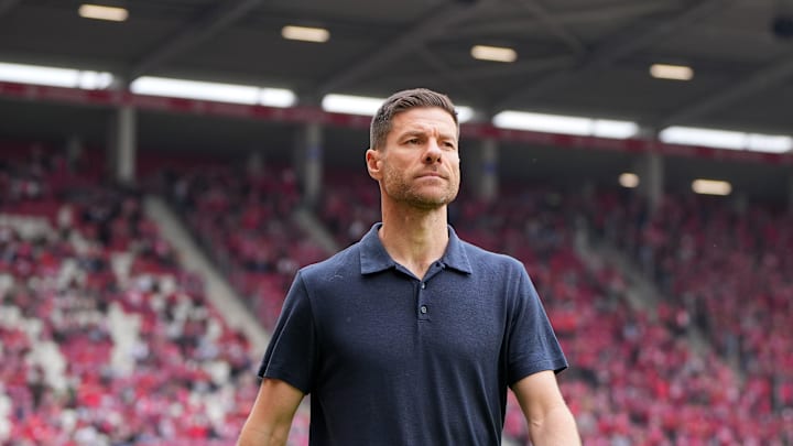 L'entraîneur espagnol, Xabi Alonso, sera le prochain entraîneur du Real Madrid. L'entraîneur espagnol, Xabi Alonso, sera le prochain entraîneur du Real Madrid.