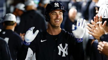 Toronto Blue Jays v New York Yankees