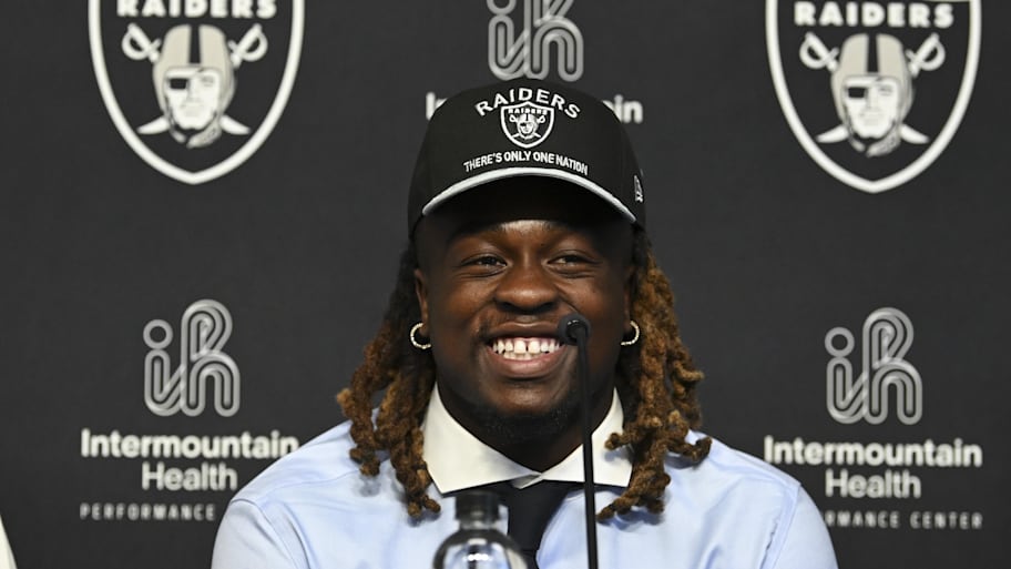 New Las Vegas Raiders running back Ashton Jeanty was among several rookies present for the annual NFLPA photo shoot. | Candice Ward-Imagn Images