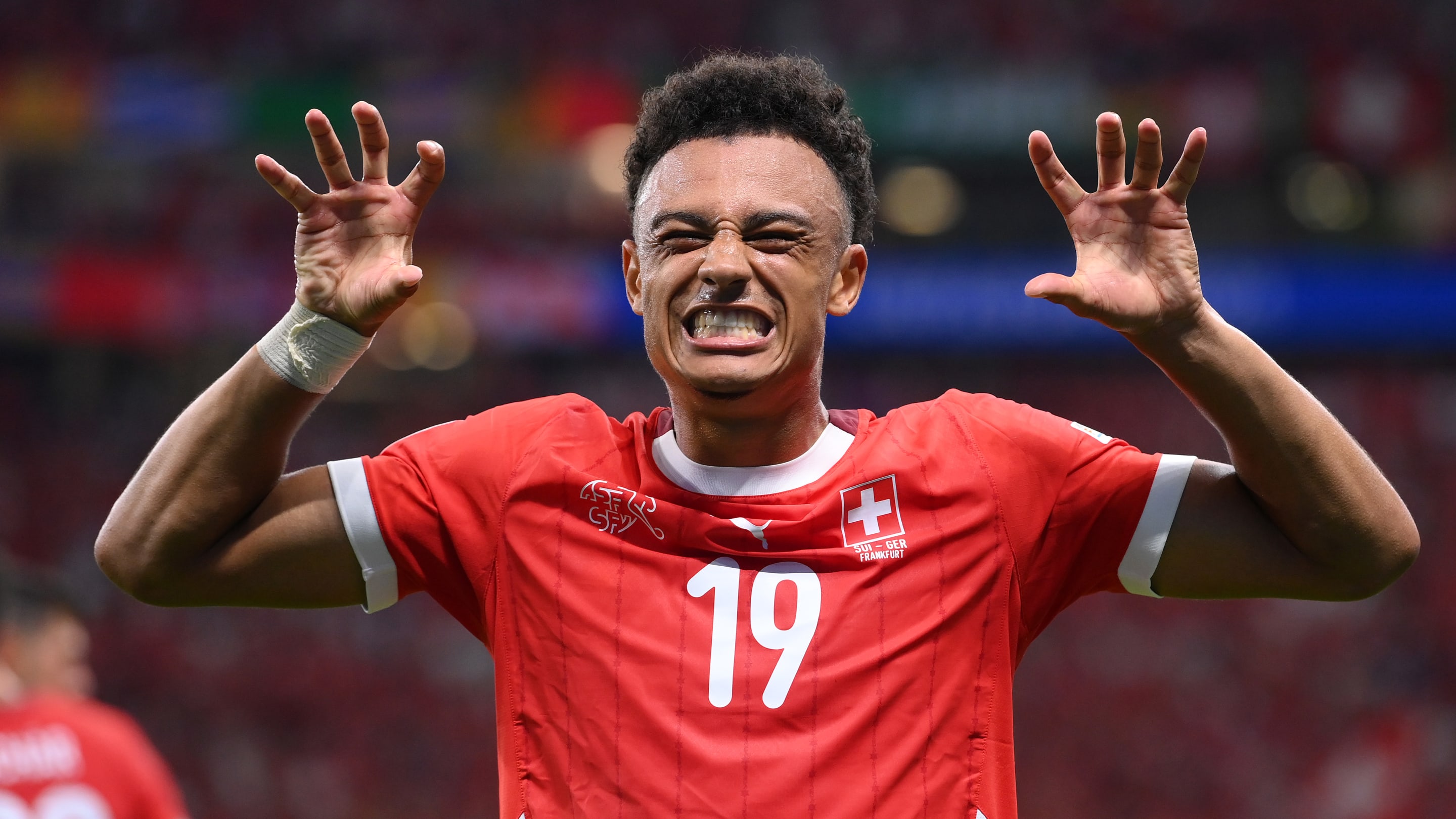 VIDEO : Le but splendide de la Suisse qui vient cueillir l'Allemagne à froid dans cette 3ᵉ journée de l'Euro 2024