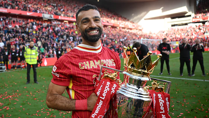 O Liverpool vai em busca do bicampeonato na Premier League O Liverpool vai em busca do bicampeonato na Premier League