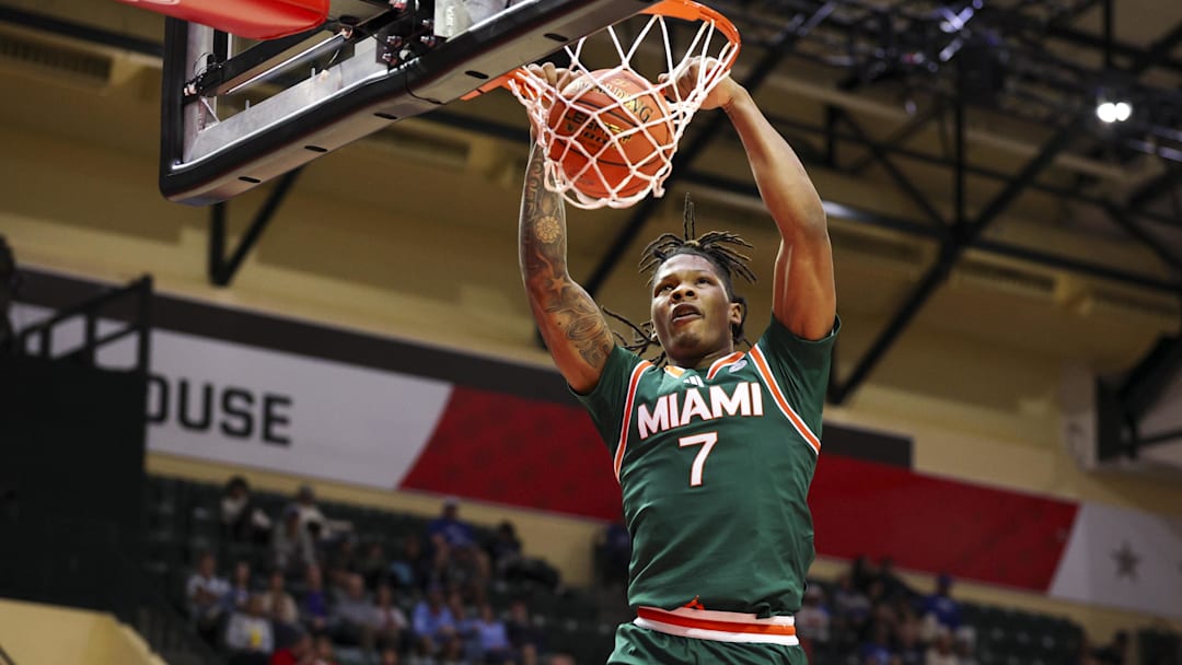 Nov 28, 2025; Kissimmee, FL, USA; Miami (FL) Hurricanes forward Shelton Henderson (7) dunks the ball against the Georgetown Hoyas in the second half during the ESPN Events Invitational at State Farm Field House. Nov 28, 2025; Kissimmee, FL, USA; Miami (FL) Hurricanes forward Shelton Henderson (7) dunks the ball against the Georgetown Hoyas in the second half during the ESPN Events Invitational at State Farm Field House.