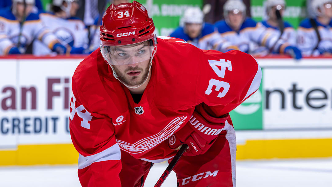The Detroit Red Wings could give Carter Mazur a real opportunity to make an impact on the team this season.