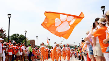 Troy v Clemson