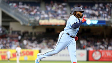 Toronto Blue Jays v New York Yankees