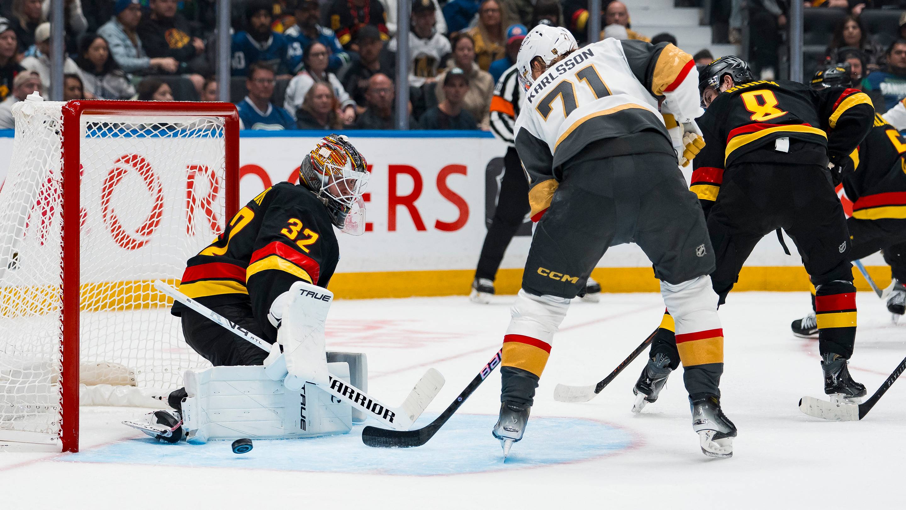 Golden Knights bounce back with complete effort against Canucks