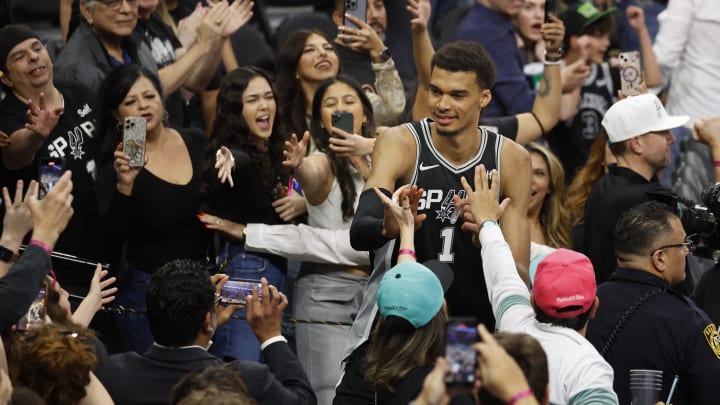 New York Knicks v San Antonio Spurs