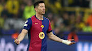 Robert Lewandowski se recupera de uma lesão na coxa esquerda
