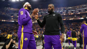 Anthony Davis y LeBron James victimizaron a los Warriors en el Juego 1 de su serie de playoffs