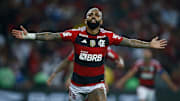 Gabigol é questionado e se declara ao Flamengo. 