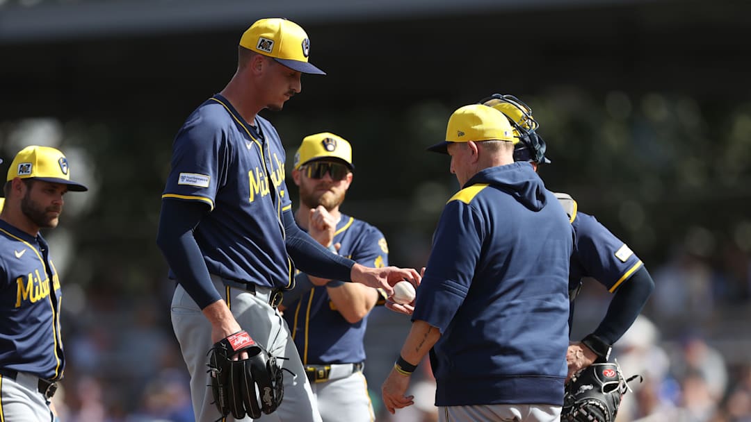 Milwaukee Brewers v San Francisco Giants