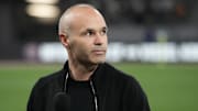 Andrés Iniesta a pris sa retraite.