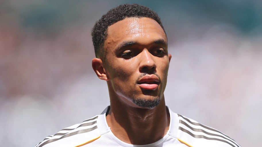 Trent Alexander-Arnold failed to leave his mark in his Real Madrid debut. | IMAGO/Sportimage