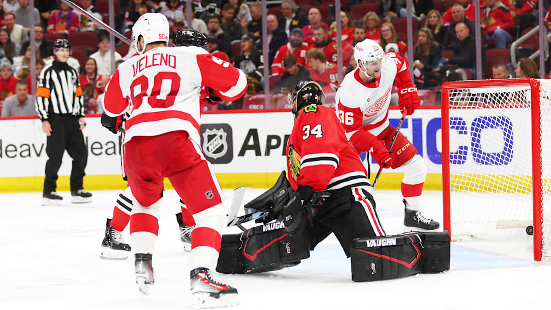 Detroit Red Wings v Chicago Blackhawks