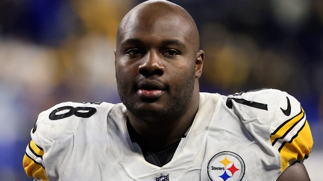 Miami Dolphins OL James Daniels