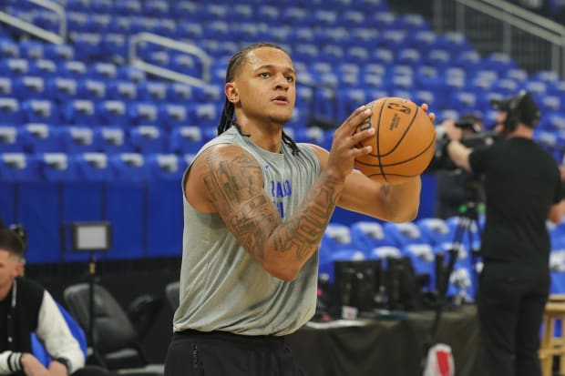 Orlando Magic forward Paolo Banchero (5) warms up