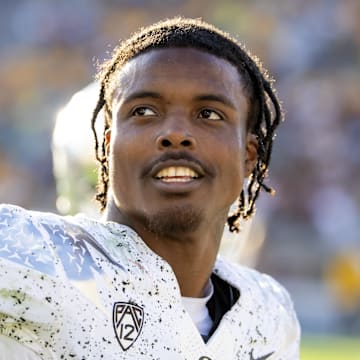 Nov 18, 2023; Tempe, Arizona, USA; Oregon Ducks defensive back Khyree Jackson (5) against the Arizona State Sun Devils at Mountain America Stadium. Mandatory Credit: Mark J. Rebilas-Imagn Images