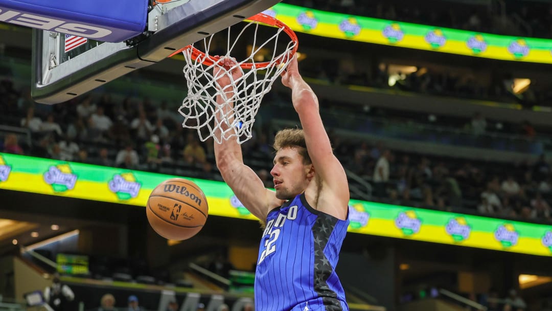 Feb 27, 2024; Orlando, Florida, USA; Orlando Magic forward Franz Wagner (22) dunks. 