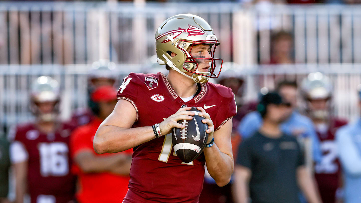 盧克·克羅門霍克 (Luke Kromenhoek) 和防守帶領 FSU 擊敗查爾斯頓南方隊 (Charleston Southern) 取得第二場勝利