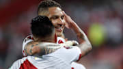 Cuando enciendes el Football Manager y ves a Paolo Guerrero libre.