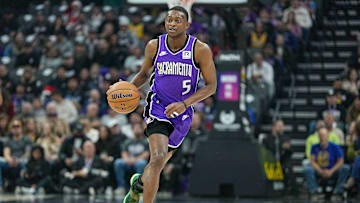 Los Angeles Lakers v Sacramento Kings