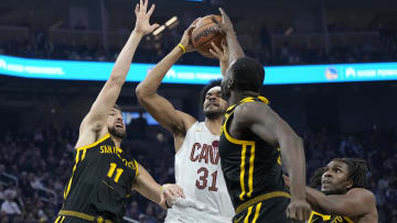 Cleveland Cavaliers v Golden State Warriors