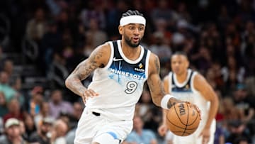 Minnesota Timberwolves v Phoenix Suns