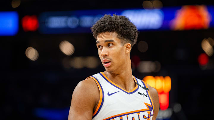 Phoenix Suns, Oso Ighodaro