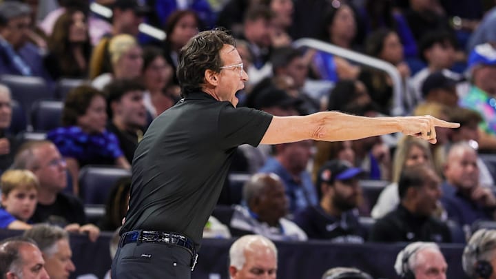 Oct 24, 2025; Orlando, Florida, USA; Atlanta Hawks Head Coach Quin Snyder shouts to the court during the second half against the Orlando Magic at Kia Center. Mandatory Credit: Mike Watters-Imagn Images