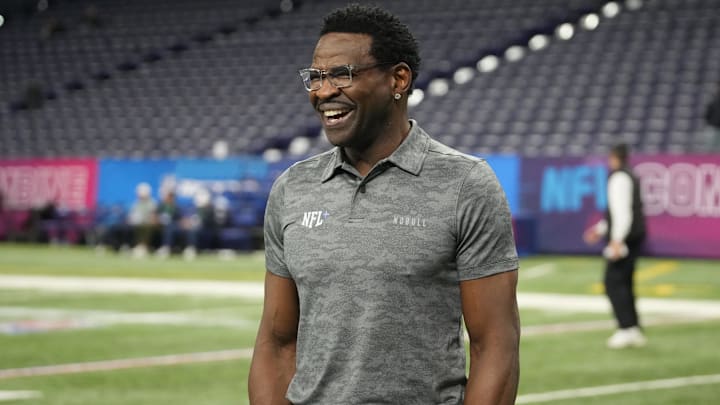 Mar 2, 2024; Indianapolis, IN, USA; NFL Hall of Fame player Michael Irvin during the 2024 NFL Combine at Lucas Oil Stadium. Mandatory Credit: Kirby Lee-Imagn Images Mar 2, 2024; Indianapolis, IN, USA; NFL Hall of Fame player Michael Irvin during the 2024 NFL Combine at Lucas Oil Stadium. Mandatory Credit: Kirby Lee-Imagn Images