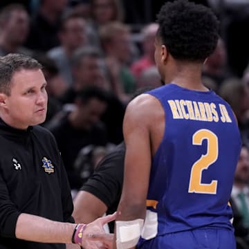 McNeese State is favored on Monday night.