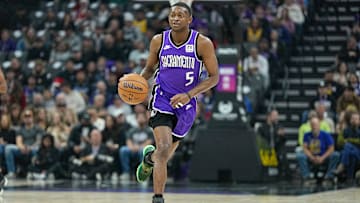 Los Angeles Lakers v Sacramento Kings