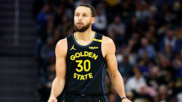 Stephen Curry debería terminar su carrera con los Warriors