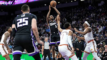 San Antonio Spurs v Sacramento Kings
