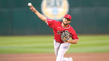 Los Angeles Angels v Oakland Athletics