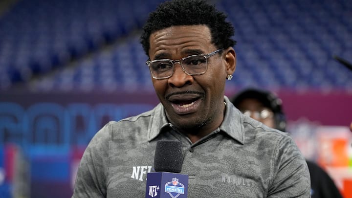 Michael Irvin Had Angry Reaction to Cowboys Not Hiring Deion Sanders as  Coach