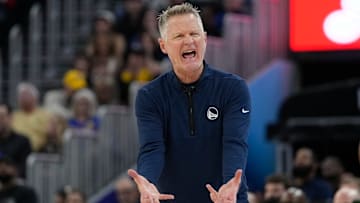 Dallas Mavericks v Golden State Warriors