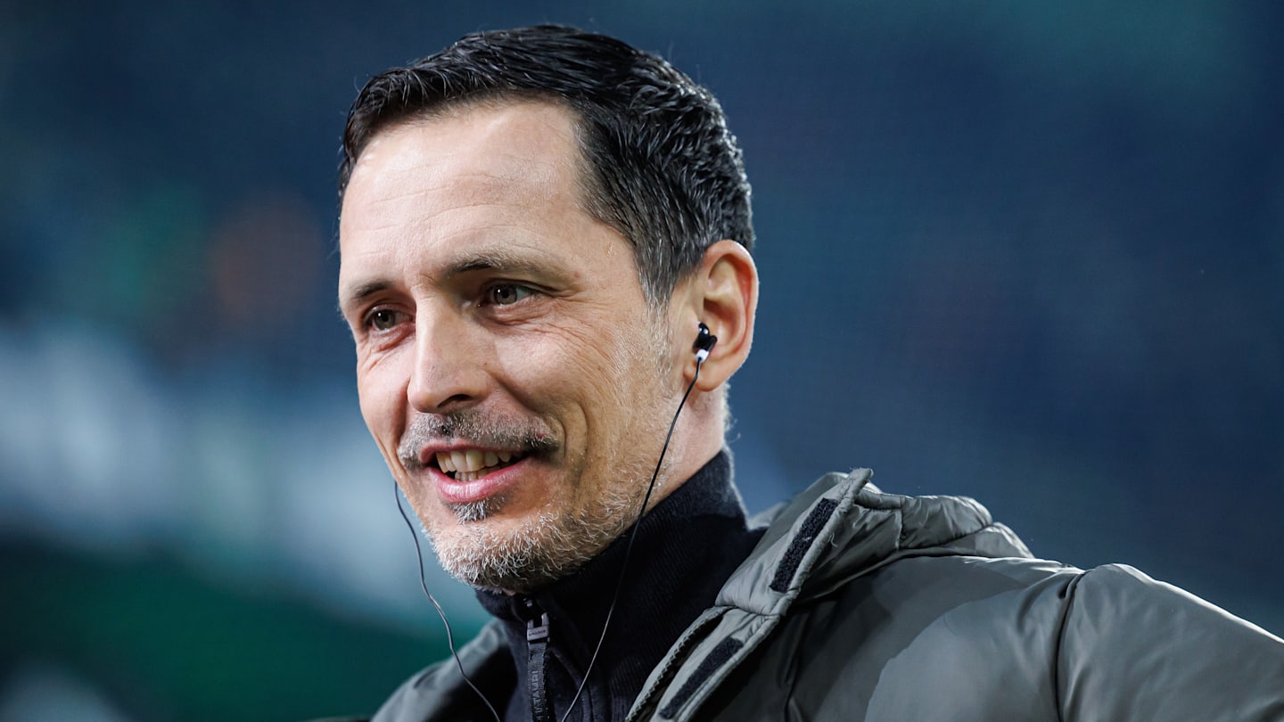 Offiziell: Dino Toppmöller verlängert bei Eintracht Frankfurt
