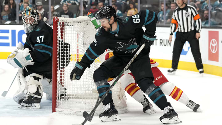 Erik Karlsson - Calgary Flames v San Jose Sharks