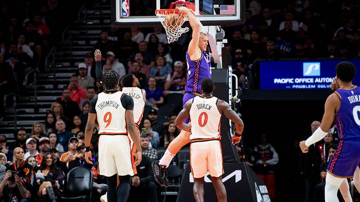Detroit Pistons v Phoenix Suns